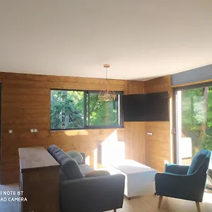  Apartment Clos Bois Joli