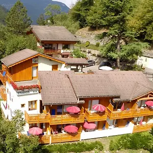  Apartment La Rochetaillee